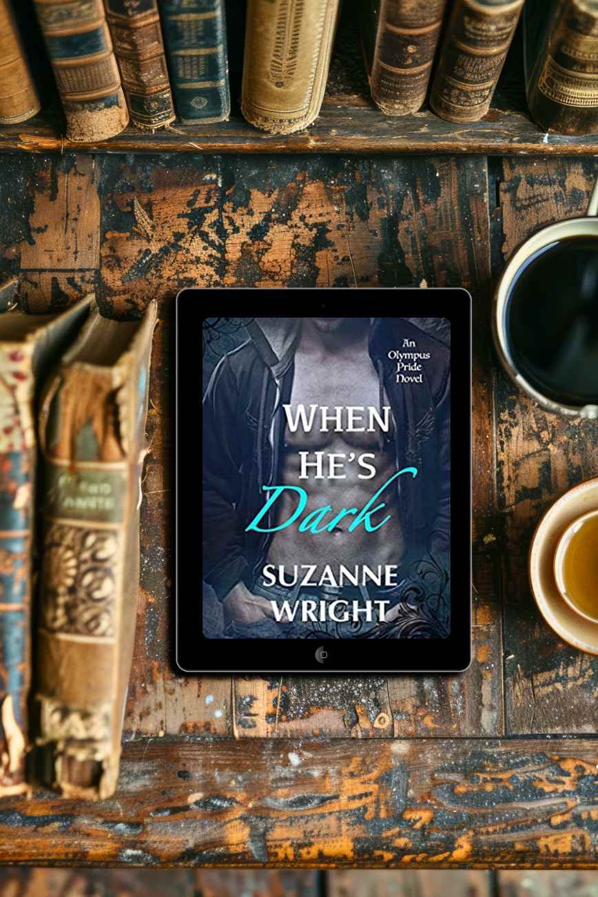 January 2022 Featured Author Suzanne Wright updated 2025