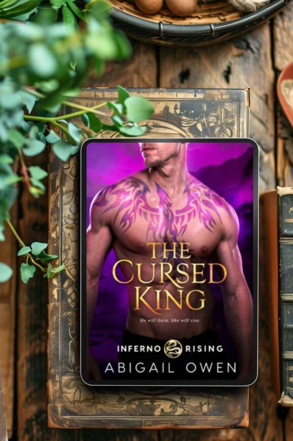 The Cursed King by Abigail Owen | Book Review
