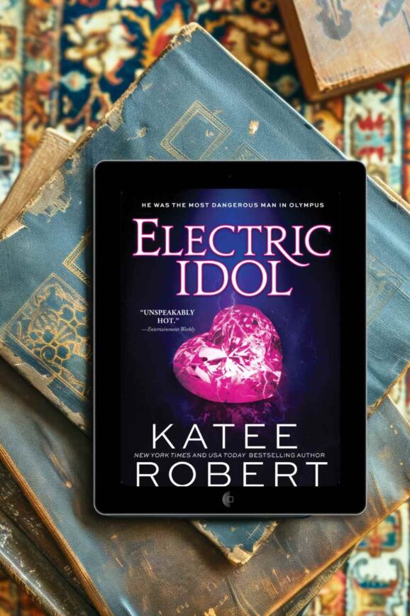Electric Idol by Katee Robert Book Review